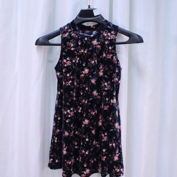 Iz Byer Other - Iz Byer Kids Floral Dress - Black and Pink